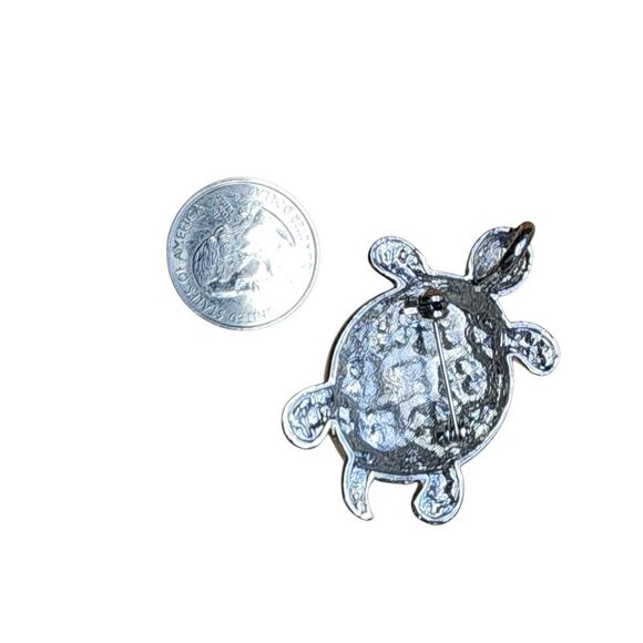 Rhinestone Turtle Brooch & Pendant - Picture 3 of 3